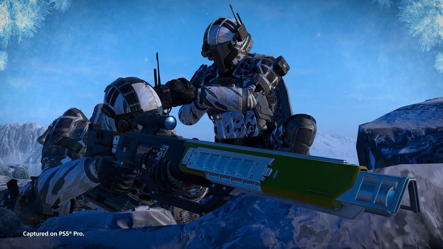 Helldivers 2 team sniper gear in Scope of Authority.